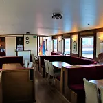 Botel Amice