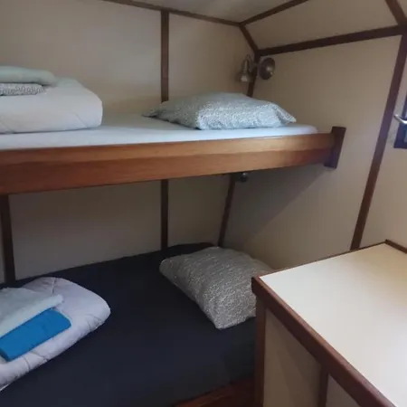 Botel Amice Haarlem