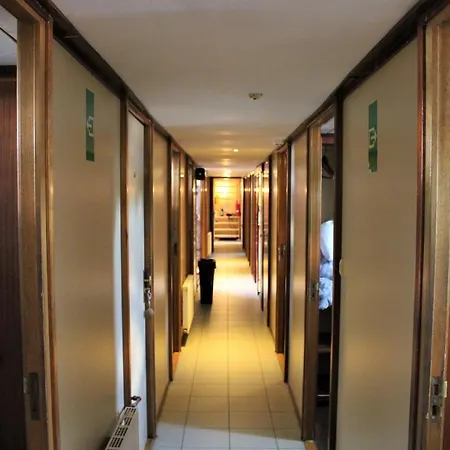 Amice Hotel en barco Haarlem