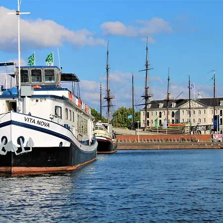 Botel Amice Haarlem