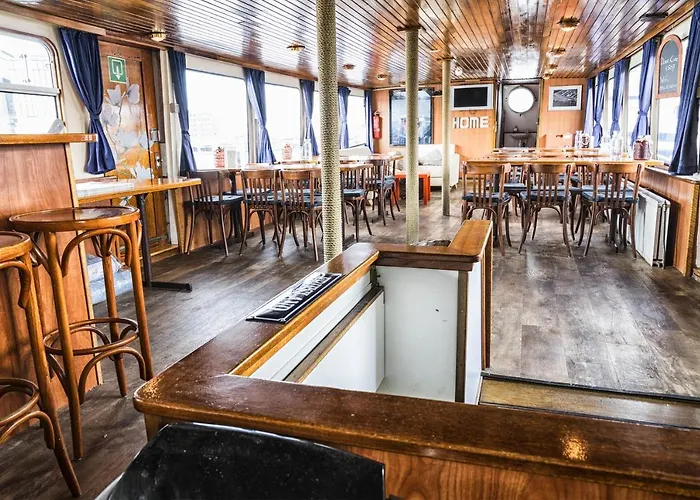 Amice 船上ホテル *