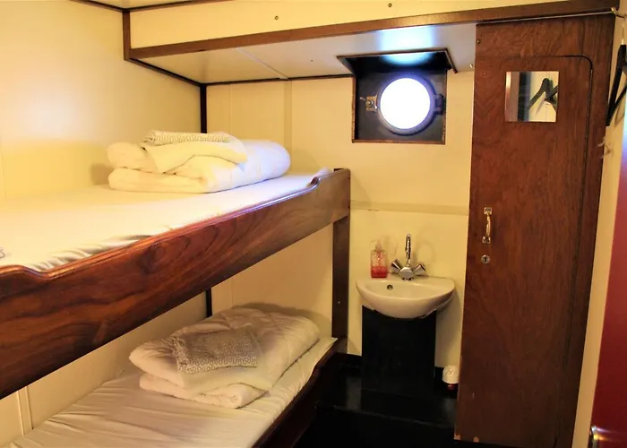 Amice 船上ホテル ハーレム