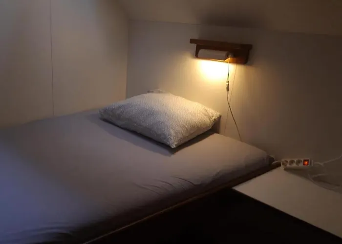 Amice Bateau-hôtel *